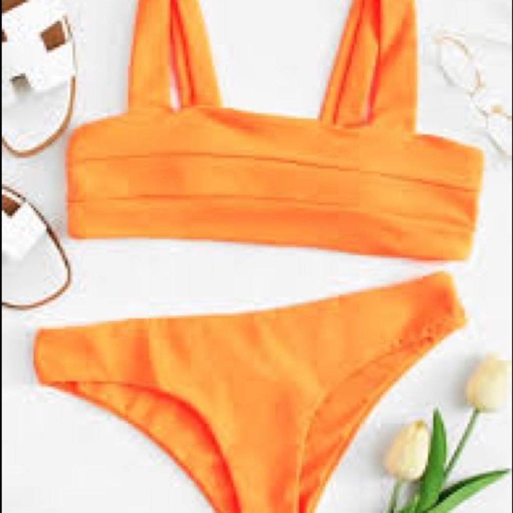 🆕✔️ 2 piece Bikini 🧡🧨